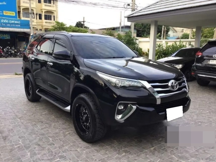 2019 Toyota Fortuner 2.4L Turbo Diesel | 25,000 KM | 7-Seater Adventure SUV